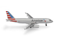 Herpa Wings 	American Airlines Airbus A320 - N680AW